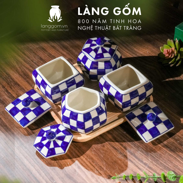 Hũ mứt vẽ tay dáng vuông, tròn