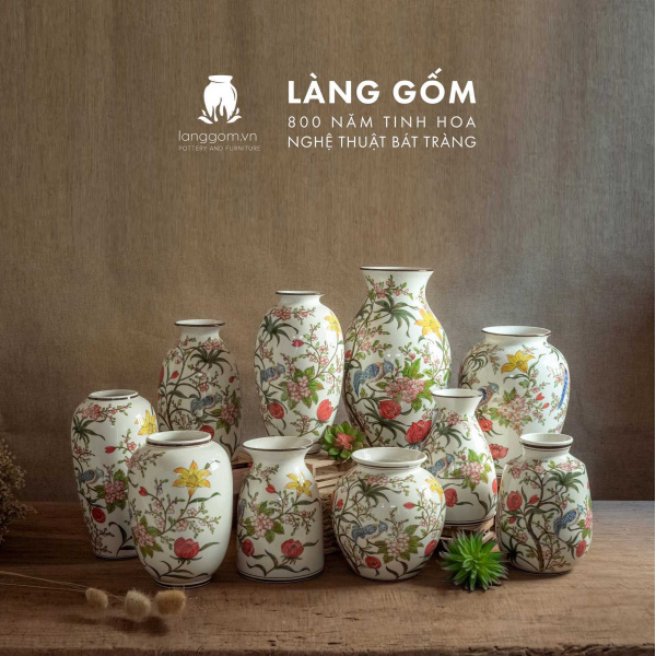 Lọ hoa vẽ tay men màu họa tiết hoa đào