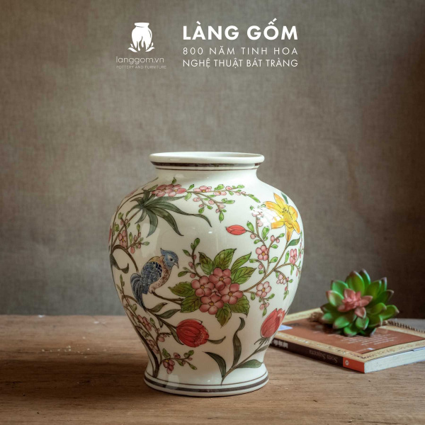 Lọ hoa vẽ tay men màu họa tiết hoa đào