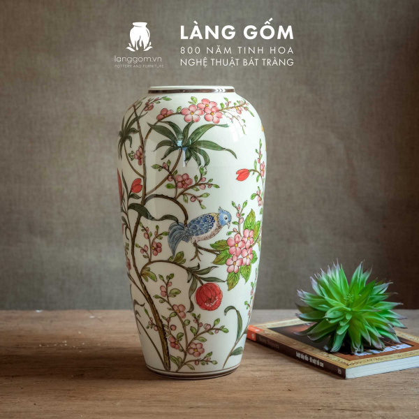 Lọ hoa vẽ tay men màu họa tiết hoa đào